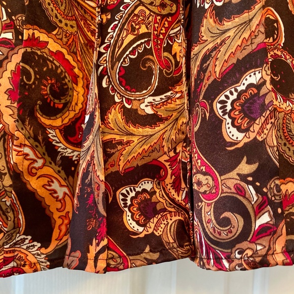 Worthington knee length skirt, size 6, Paisley print, BrownOrangeRedWhite colors - Picture 4 of 10
